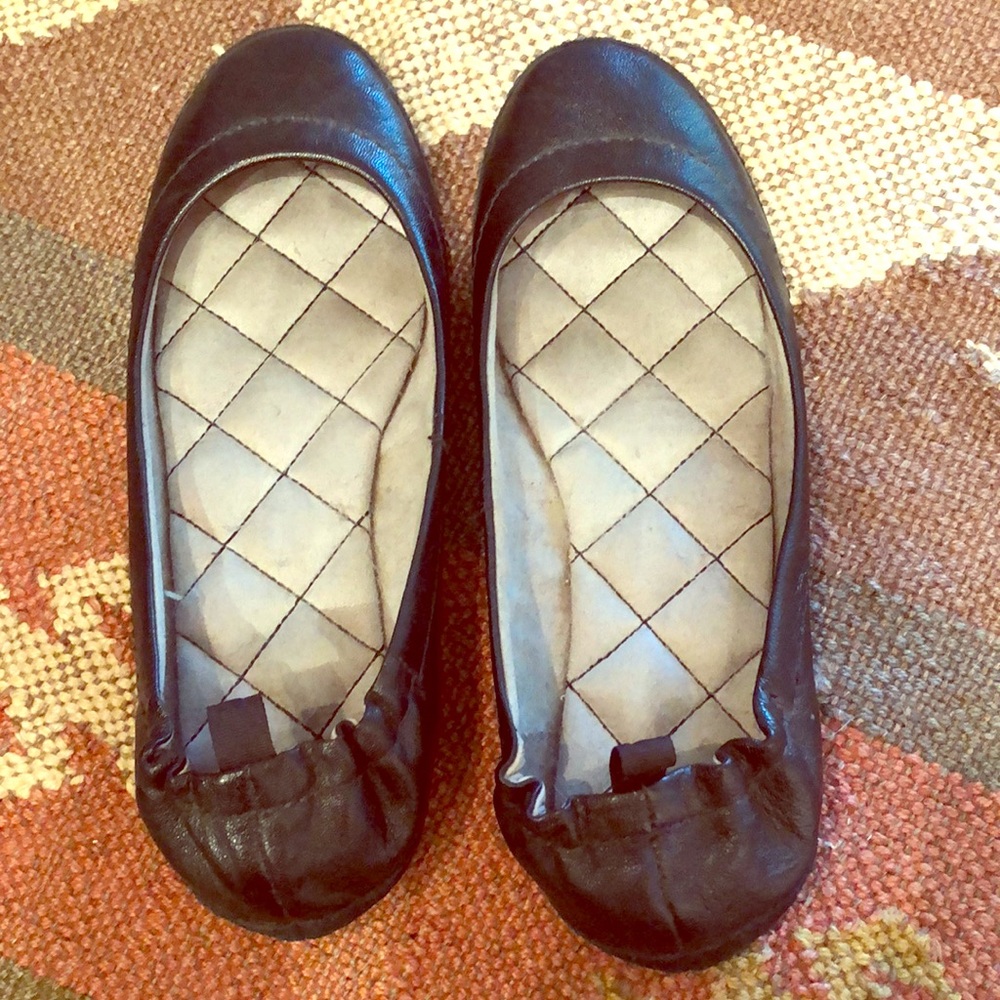 Black flats